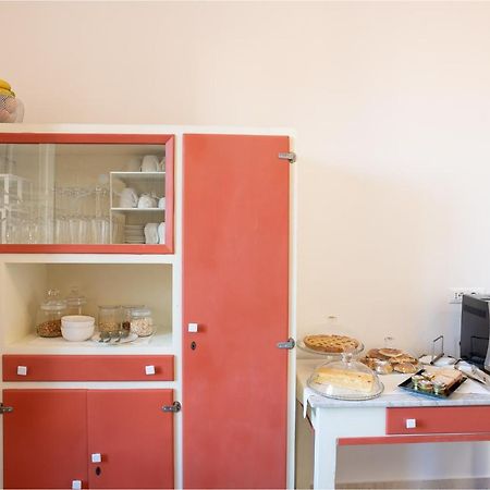 Al Dio Bes Bed & Breakfast Cagliari Dış mekan fotoğraf