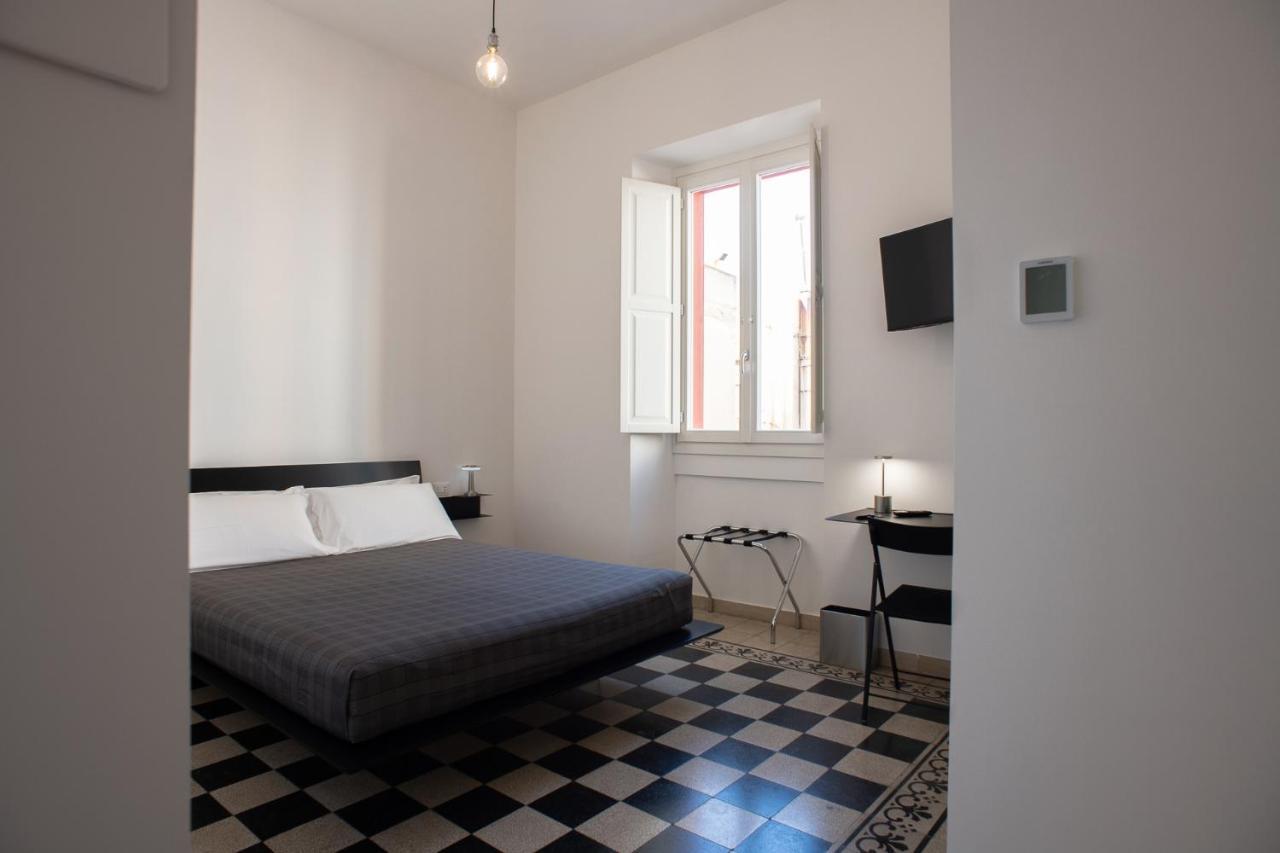 Al Dio Bes Bed & Breakfast Cagliari Dış mekan fotoğraf